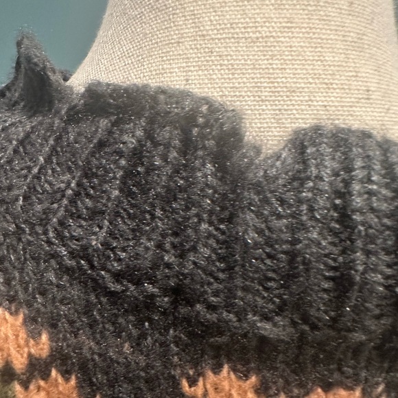 Easel V-Neck Sweater/Vest in Gray, Yellow, and Pink - Picture 5 of 10